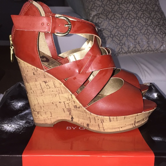 Guess leather wedge sandals - Picture 2 of 3
